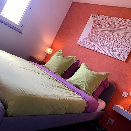 Appartement Les Pins Maritimes à Fréjus Extérieur photo