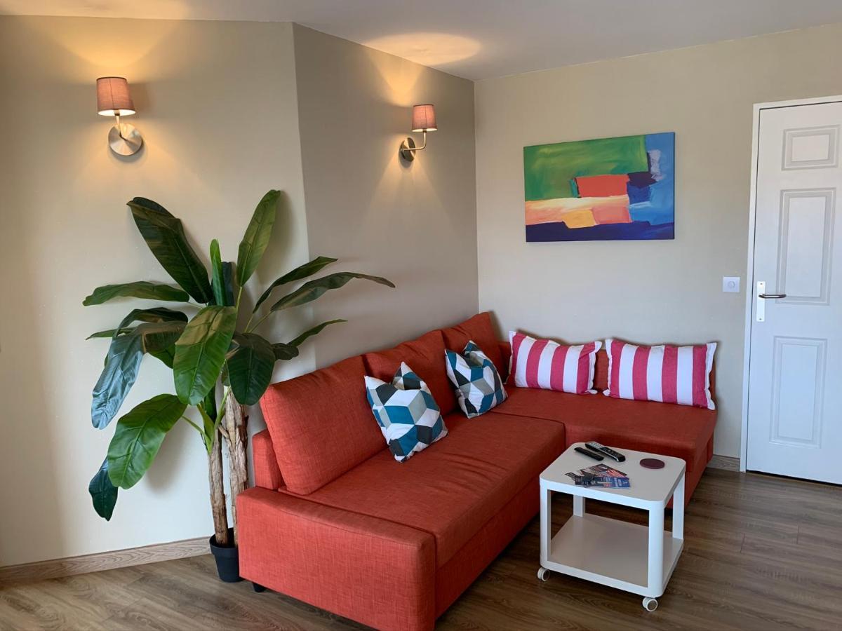Appartement Les Pins Maritimes à Fréjus Extérieur photo