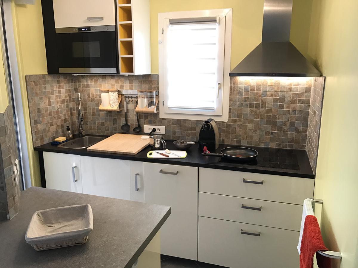Appartement Les Pins Maritimes à Fréjus Extérieur photo